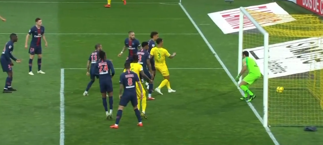 南特主场告负马赛,遭遇连续两场失利领头羊位置动摇 南特主场告负马赛,遭遇连续两场失利领头羊位置动摇