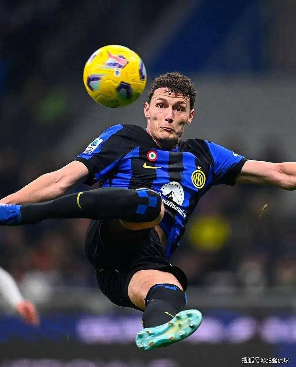 斯洛文尼亚队实力碾压,赢遍三场 斯洛文尼亚队实力碾压,赢遍三场