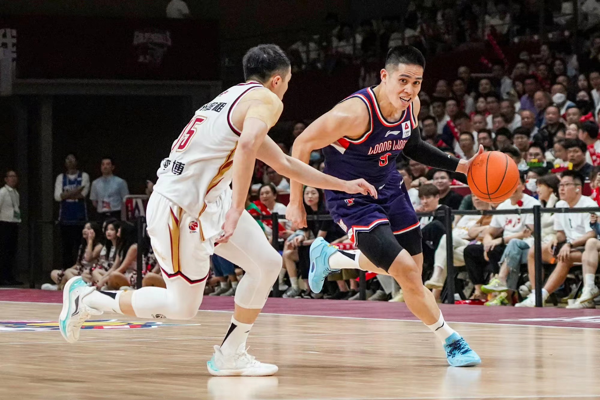 包含CBA联赛:广州龙狮取得四连胜,排名升至第三的词条 包含CBA联赛:广州龙狮取得四连胜,排名升至第三的词条