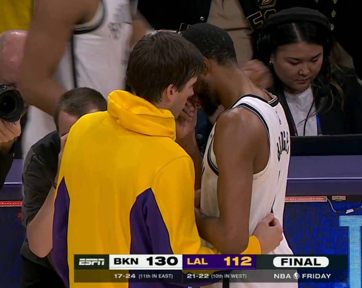 杏彩体育app下载-骑士内部矛盾浮出水面，詹姆斯与主帅发生口角的简单介绍