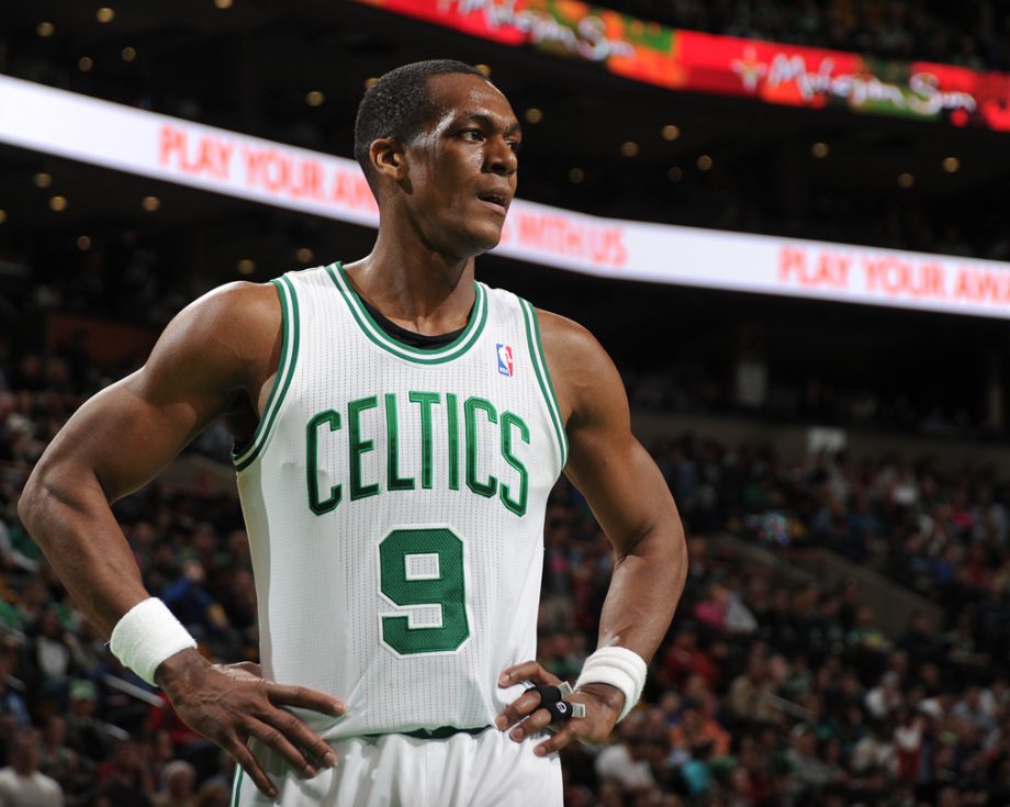 杏彩体育官网入口-关于活塞队主教练宣布辞职，球队管理层正寻找新的接班人的信息