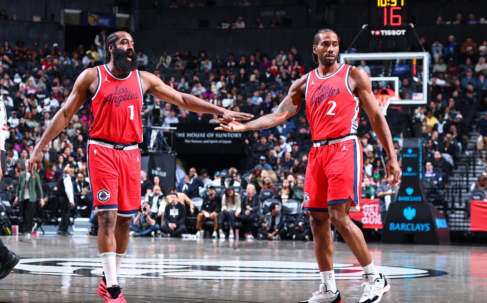 杏彩体育地址-火箭战胜开拓者，哈登砍下40分